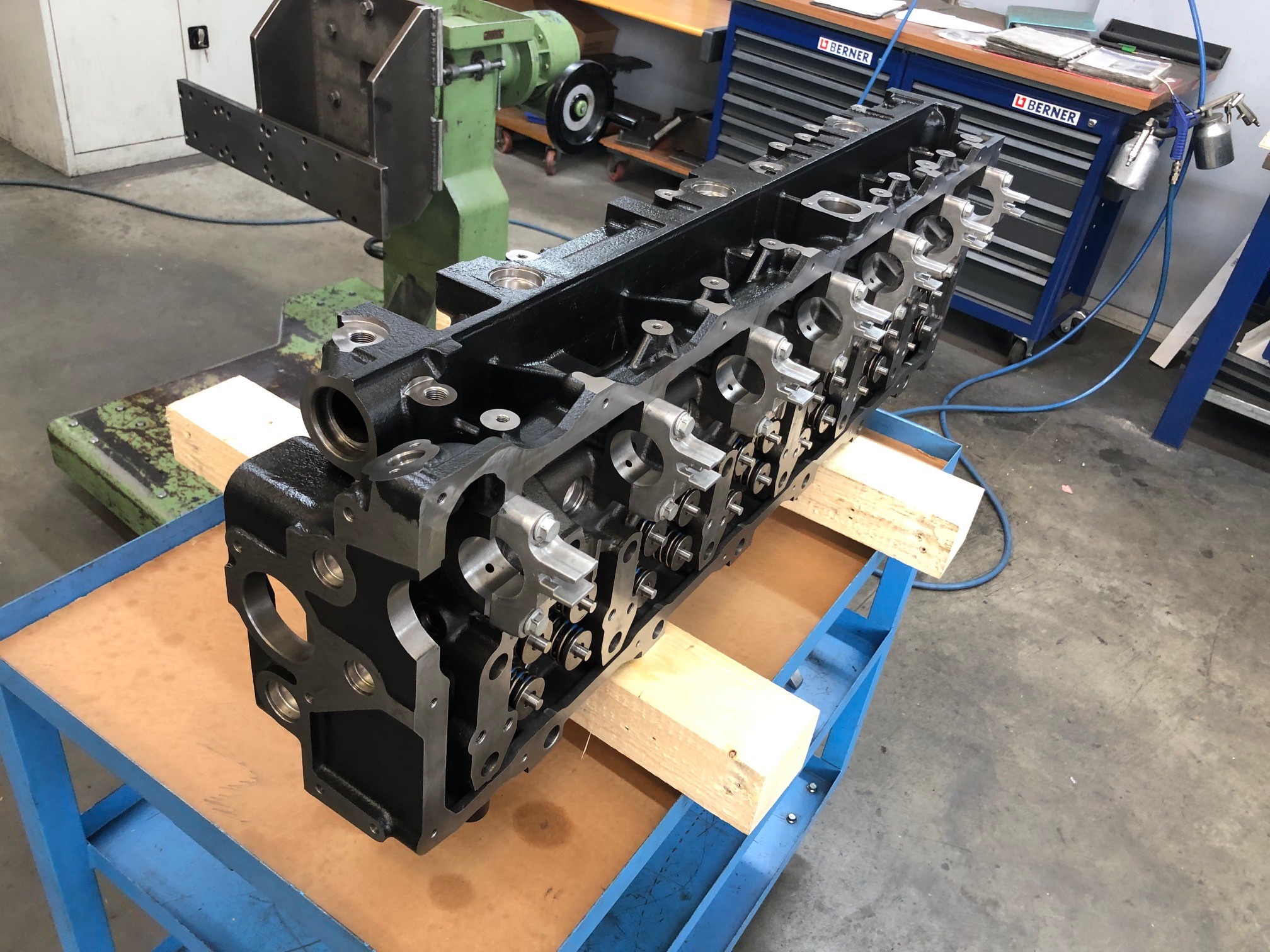 cylinder head man engine d2676 euro6c